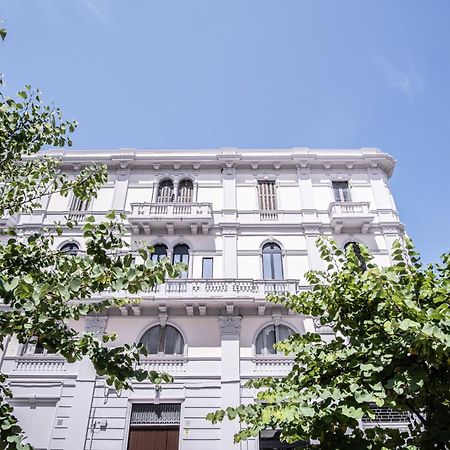 Palazzo Zippitelli Apartments Барі Екстер'єр фото