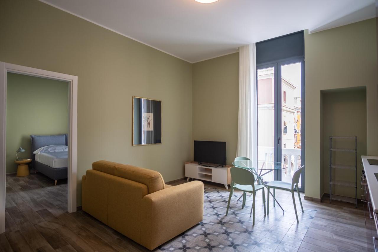 Palazzo Zippitelli Apartments Барі Екстер'єр фото