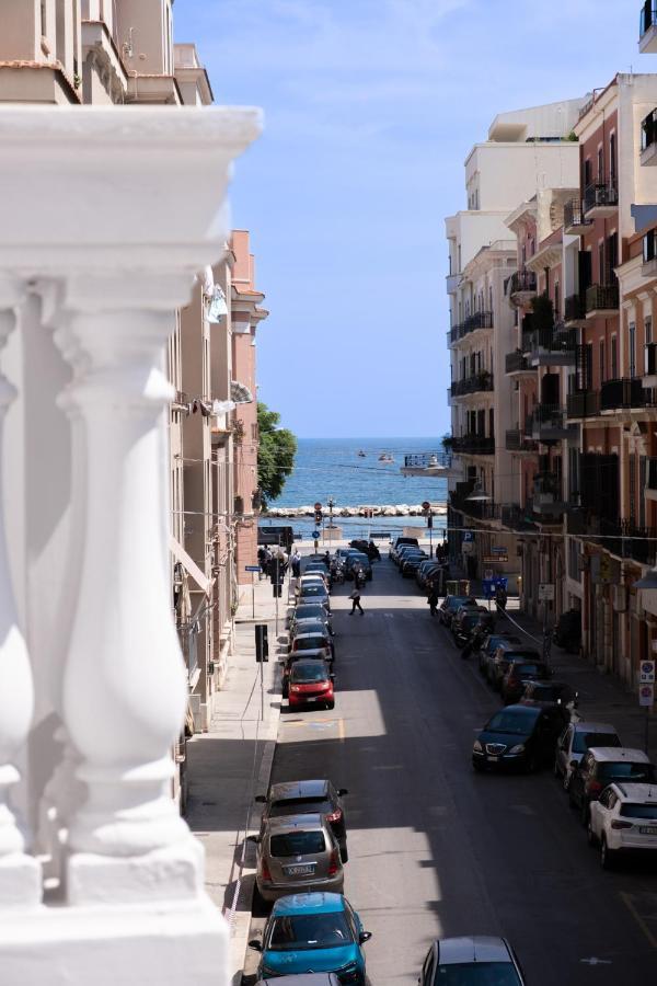 Palazzo Zippitelli Apartments Барі Екстер'єр фото
