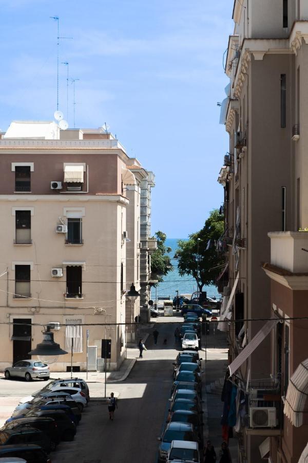 Palazzo Zippitelli Apartments Барі Екстер'єр фото