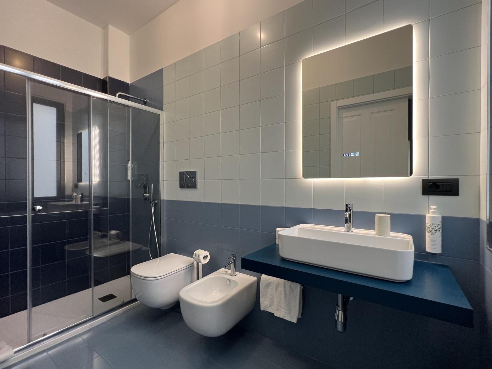 Palazzo Zippitelli Apartments Барі Екстер'єр фото
